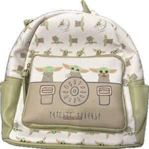 Star Wars The Mandalorian Baby Yoda Dani Danielle Nicole Mini Backpack NWT